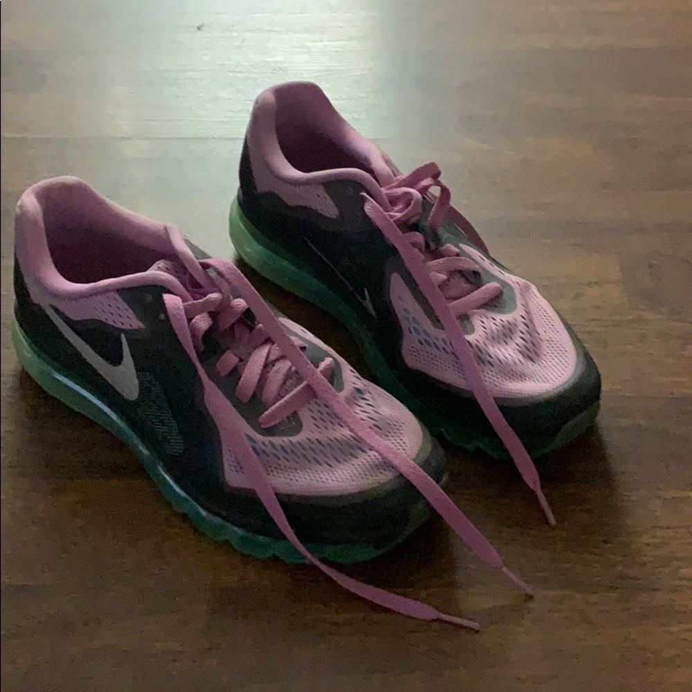 Nike Airmax size 9.5